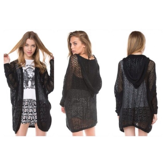 ❌ SOLD ❌ Brandy Melville Black Moselle