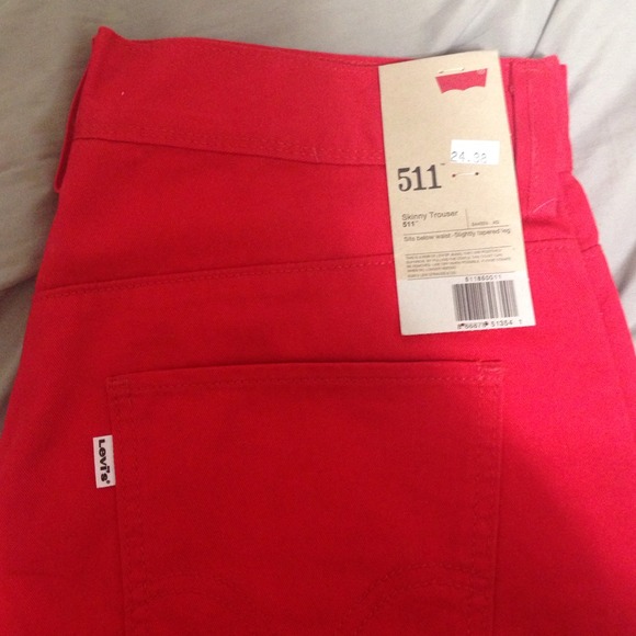 Red Levi's jeans for Males