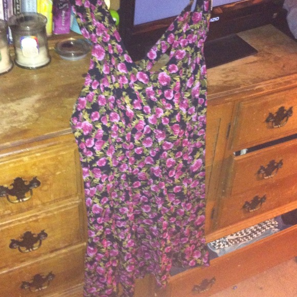 urban outfitters floral crossback dress - Picture 2 of 4