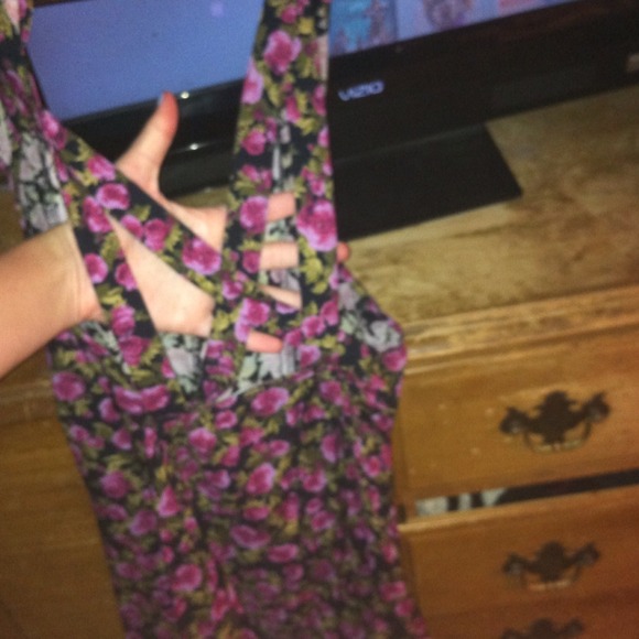 urban outfitters floral crossback dress - Picture 3 of 4