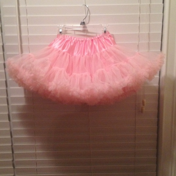 Young Girls Pink Tutu