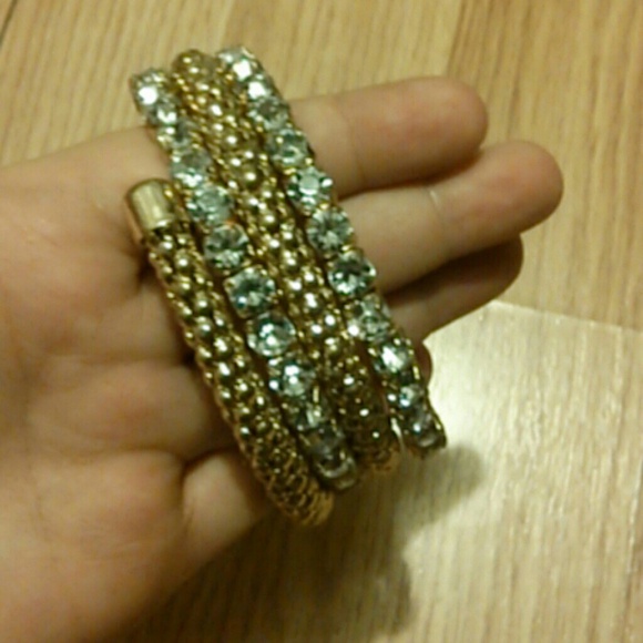 Infinity Bangle - Picture 2 of 3