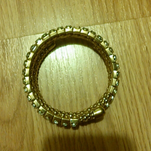 Infinity Bangle - Picture 3 of 3