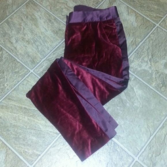 Ankle Pants