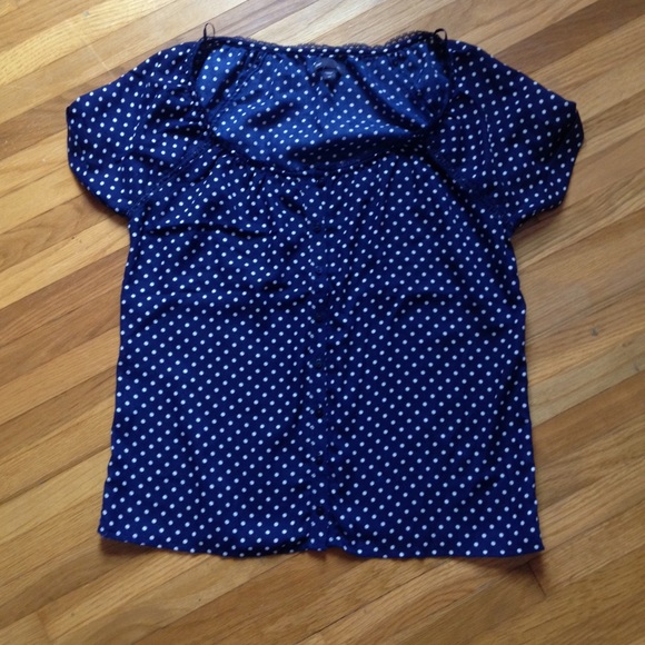 ❌SOLD❌ 💕Perfect Gap button-up shirt.
