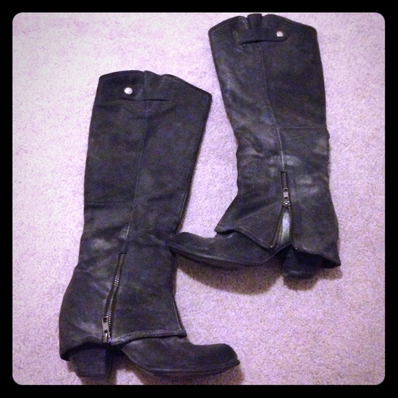 Knee high Fergie boots