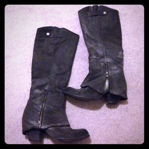 Knee high Fergie boots