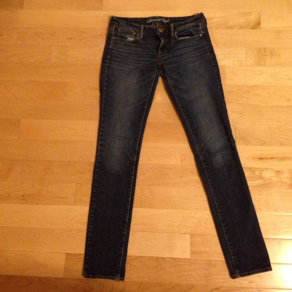 American Eagle Stretch Blue Jeans