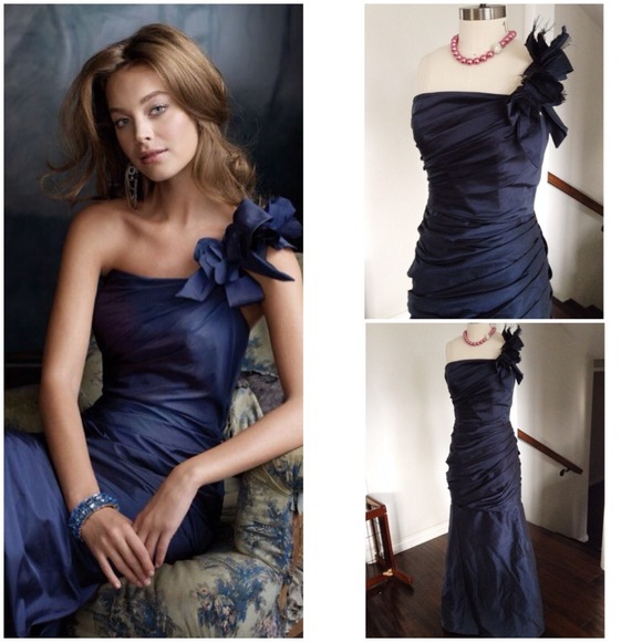 ❌SOLD❌BLUE MERMAID FITTED TAFFETA FORMAL DRESS