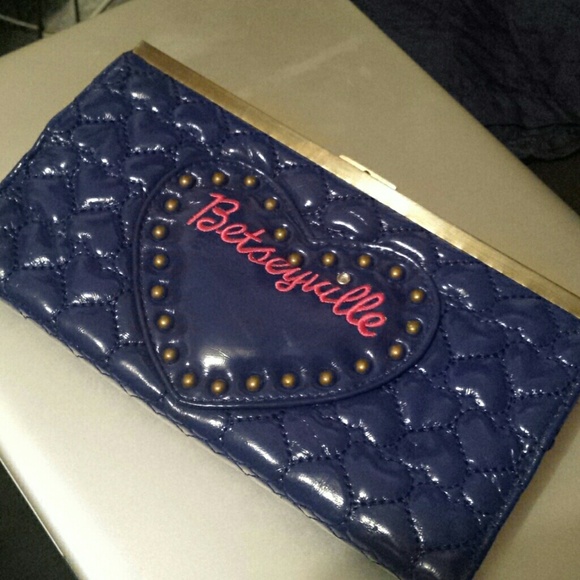 Betseyville Blue Heart Clutch Wallet slight damage
