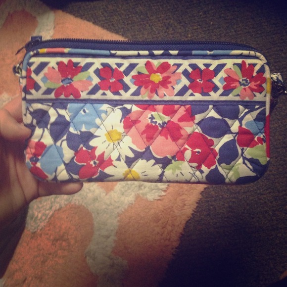 Vera Bradley wallet or clutch