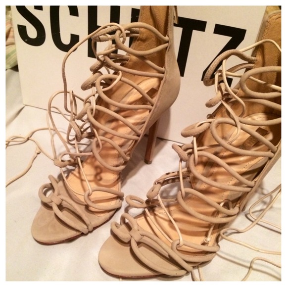 🚫SOLD🚫 - Picture 2 of 4