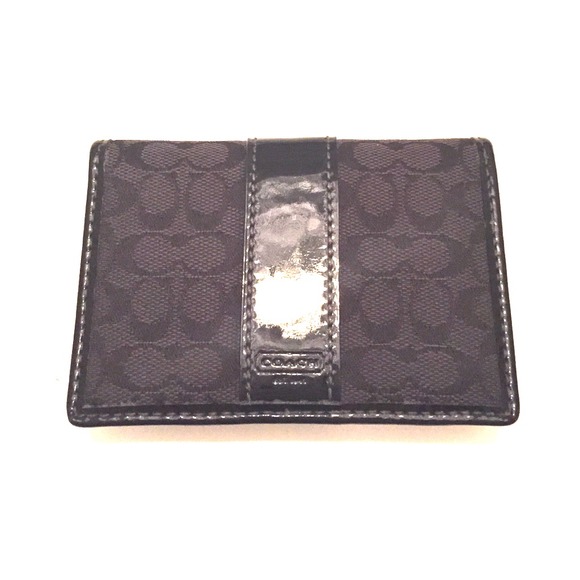 Authentic Coach Small Wallet