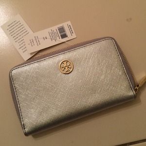 Robinson metallic Mini Zip Continental Wallet