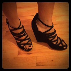 Strappy Black Wedges