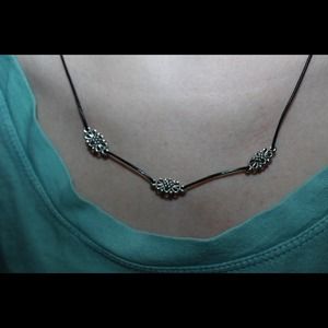 Three flower necklace