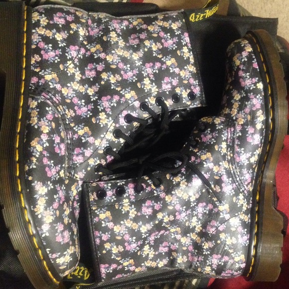 Dr. Martens black floral 8 eye boots