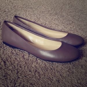 ***REDUCED!!*** Nine West Ballet Flats - Like New!