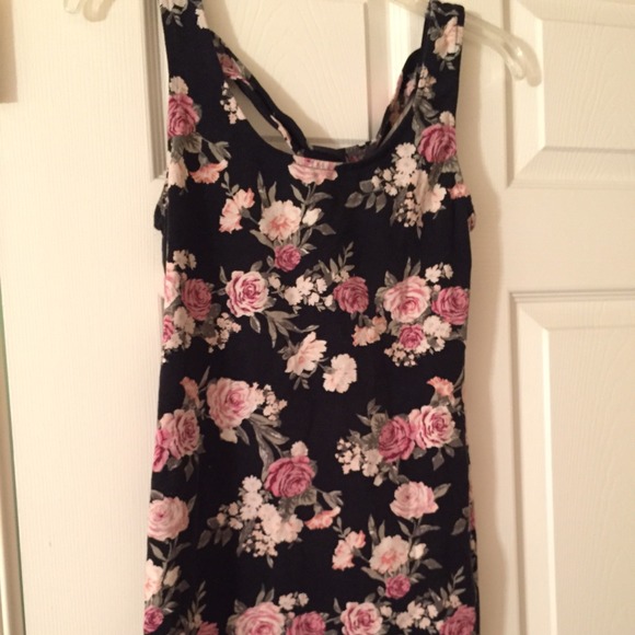 Floral print body con dress