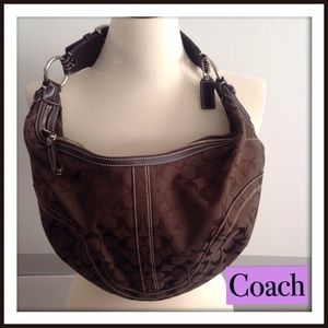 COACH Signature Large Hobo in Chocolate Brown