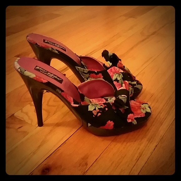 Betsey Johnson Shoes - Never worn! Betsey Johnson floral heels