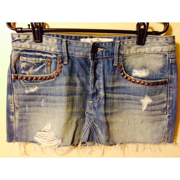 👸A&F Jean skirt👸
