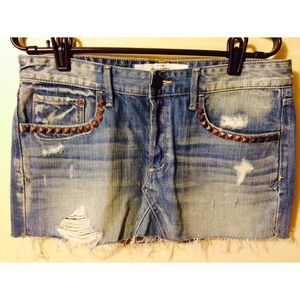 👸A&F Jean skirt👸
