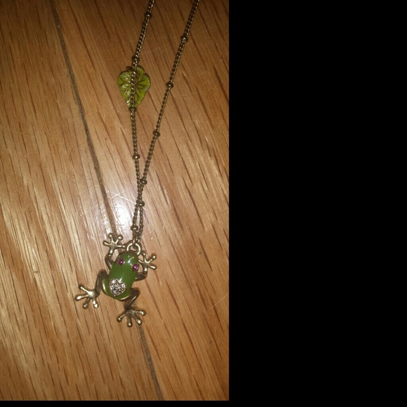 Betsey Johnson necklace