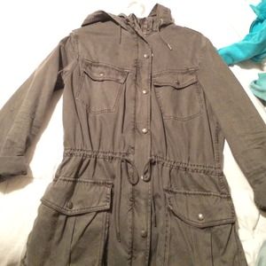 Grey trench jacket from Aritzia!