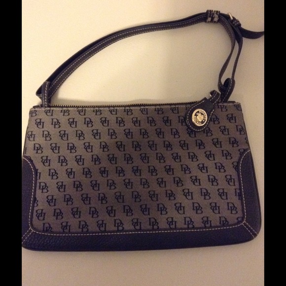 Dooney & Bourke handbag