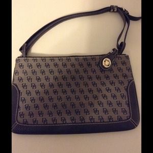 Dooney & Bourke handbag