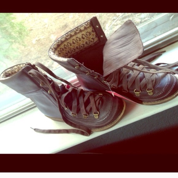 Size 8 AR Boots for @er35907 ♥️😊👍