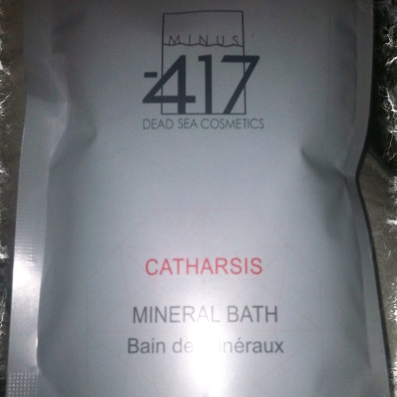 Minus 417 Dead Sea Catharsis Mineral Salt Bath 🛀 - Picture 2 of 3