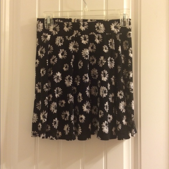 Black and White Flower Skirt
