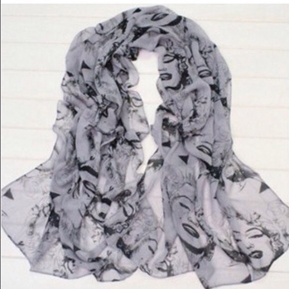 Grey and Black Marilyn Monroe scarf