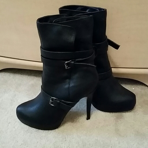 JustFab Black Booties