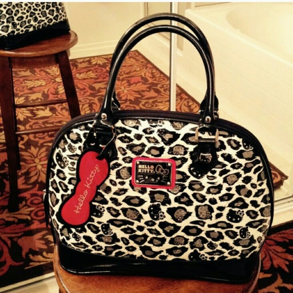 Hello Kitty Purse