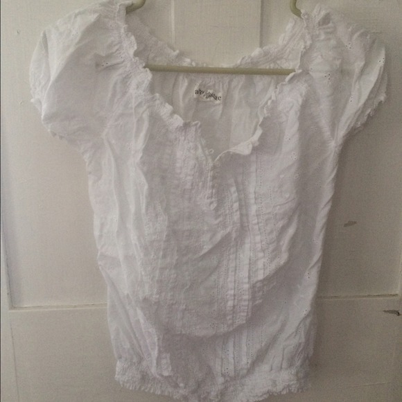 Aeropostale ruffle top - Picture 1 of 2