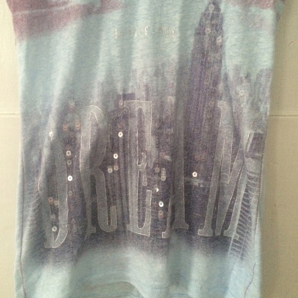 American eagle sparkly graphic tee - Picture 2 of 2