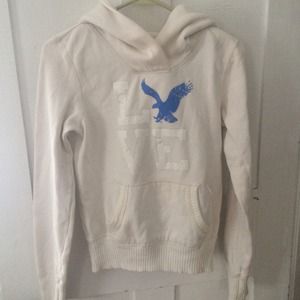 American eagle graphic sweatshirt