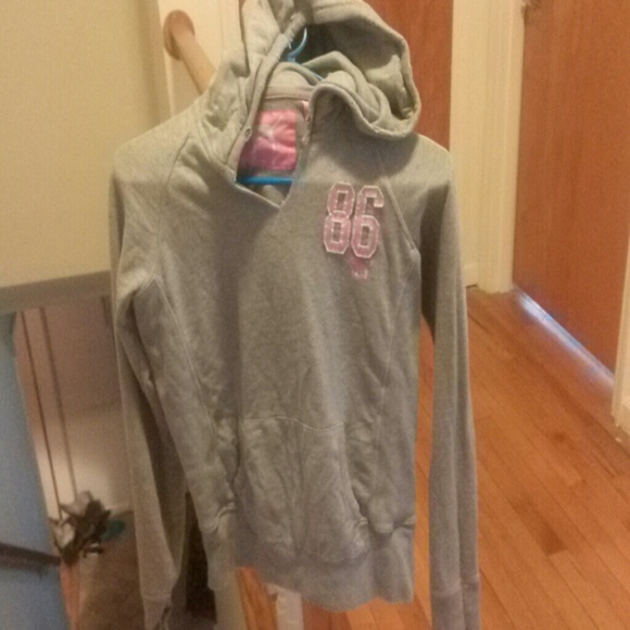 Xs Victoria secret pink pullover hoodie!