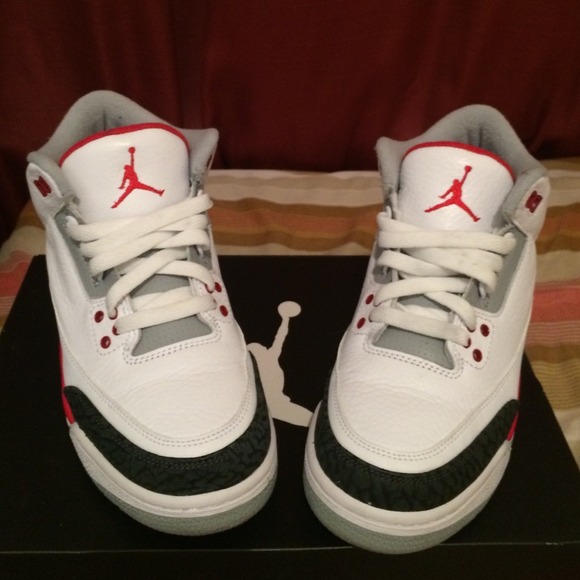 Jordan Shoes - Sneakers