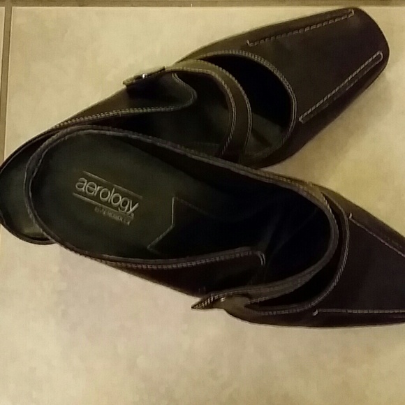 Aerology Brown Women's Slip-on Shoes Size 9.5