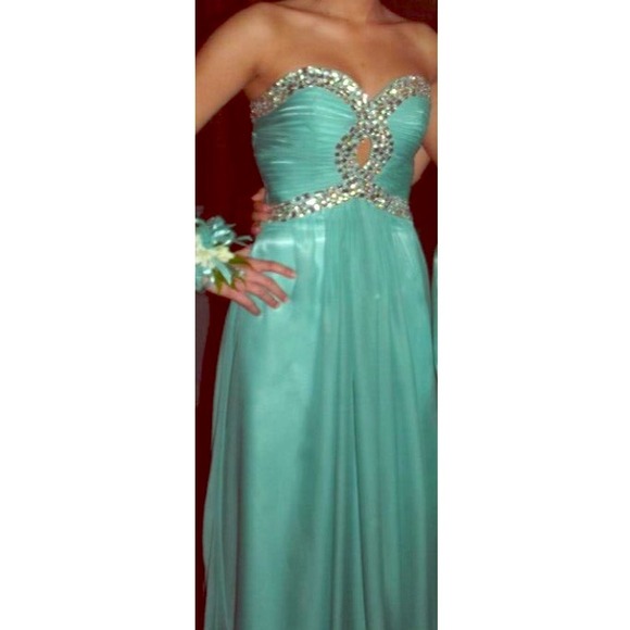 Senior year Prom dress! 💃💅👑