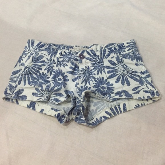 Hollister Denim - Hollister Floral White Denim Shorts