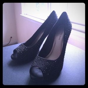Black Rhinestone Peep-toe Gianni Bini Heels