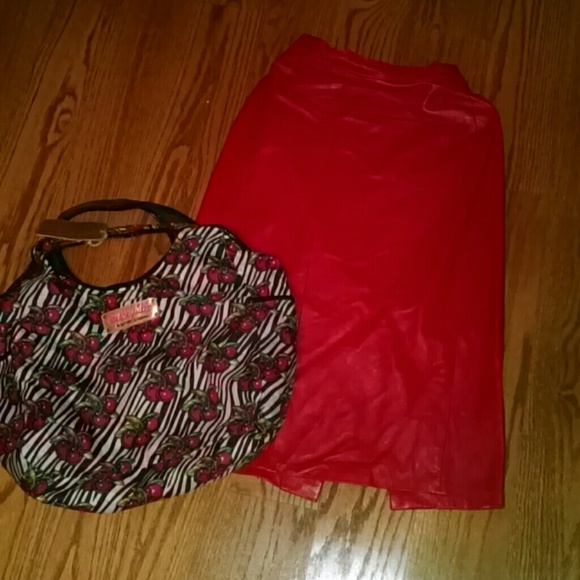 NWOT. EXTRAORDINARY GORGEOUS RED LEATHER