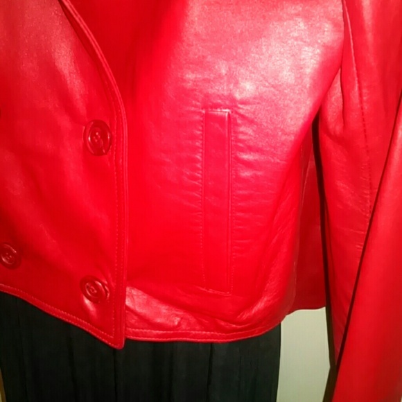 BIG SALE!!!  NWOT. WONDERFULLY SOFT RED LEATHER - Picture 2 of 2
