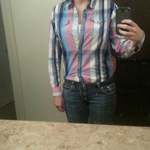 PRICE DROPPED! Aura Long sleeve pearl snap