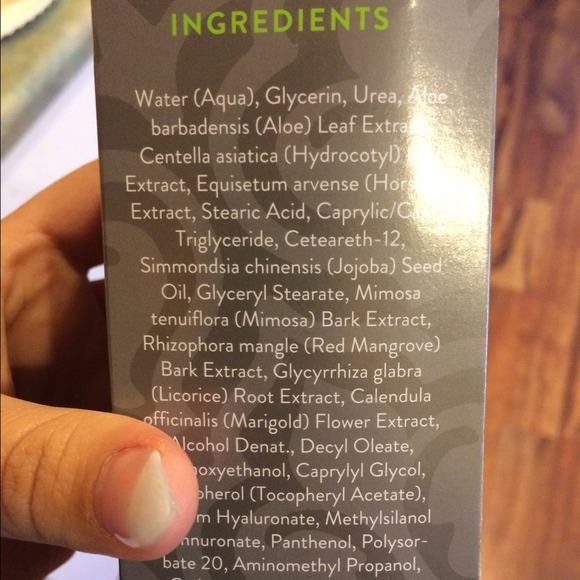 *SOLD* 2 It works stretch mark cream - Picture 4 of 4